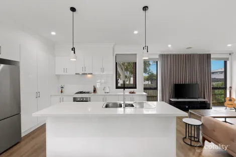 Property photo of 3/14 Glen Dhu Road Kilsyth VIC 3137