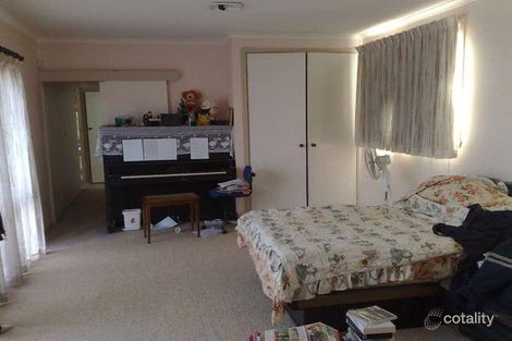 Property photo of 8 Capital Avenue Glen Waverley VIC 3150