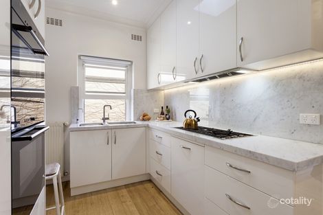 Property photo of 3/66 Mathoura Road Toorak VIC 3142