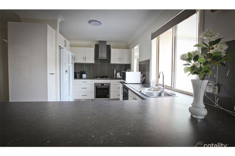 Property photo of 13 Magnolia Close Casula NSW 2170