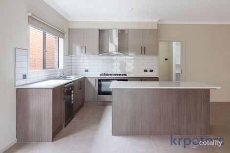Property photo of 27 Kipling Drive Officer VIC 3809