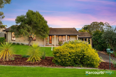 Property photo of 1 Oakridge Close Aberfoyle Park SA 5159