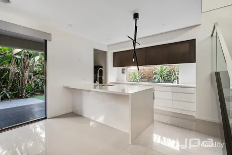 Property photo of 9 Fenway Road Greenvale VIC 3059