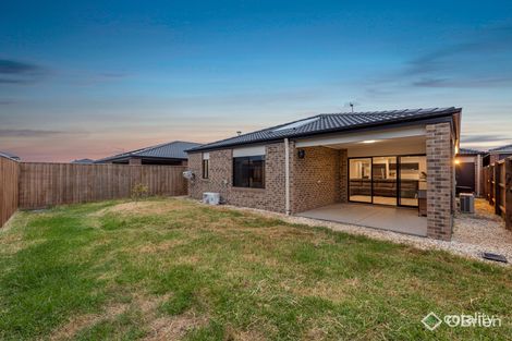 Property photo of 10 Brook Way Officer VIC 3809