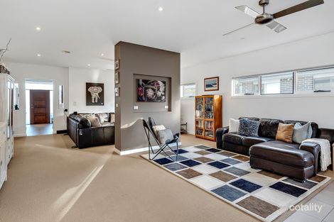 Property photo of 10 Carmody Street Casey ACT 2913