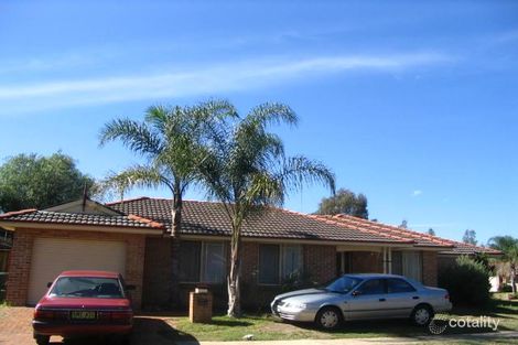 Property photo of 2/2 Cadman Place Woodcroft NSW 2767