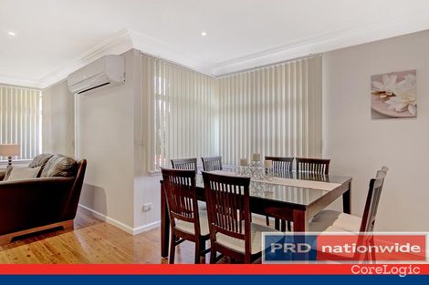 Property photo of 10 Lilydale Avenue Peakhurst NSW 2210