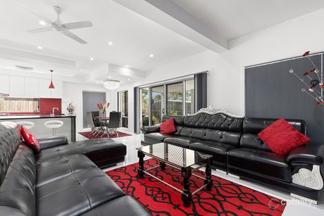 Property photo of 45 Greenhaven Circuit Narangba QLD 4504