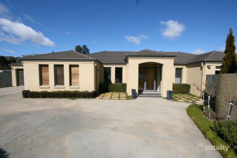 Property photo of 26 Halloran Drive Jerrabomberra NSW 2619