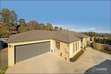 Property photo of 26 Halloran Drive Jerrabomberra NSW 2619