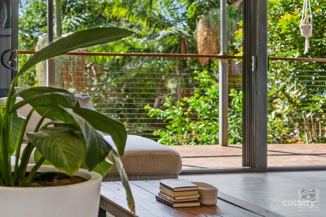 Property photo of 19 Hibiscus Parade Banora Point NSW 2486