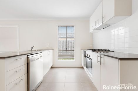 Property photo of 4 Clarice Crescent Brookfield VIC 3338