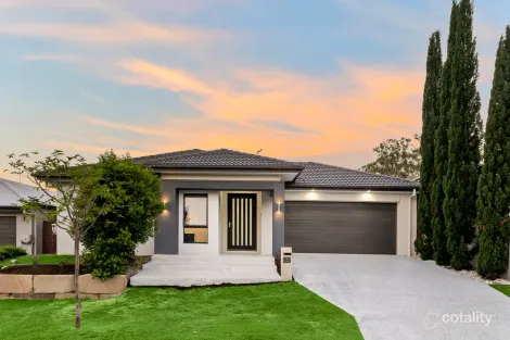 16 Cornwall St, Pallara, QLD 4110