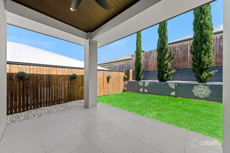 Property photo of 16 Cornwall Street Pallara QLD 4110