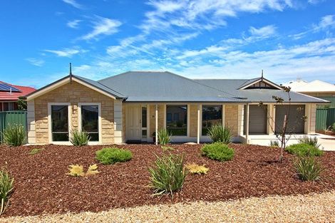 Property photo of 25 Wishart Crescent Encounter Bay SA 5211