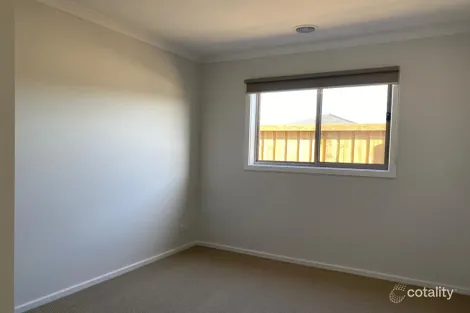 Property photo of 13 Affogato Crescent Mount Duneed VIC 3217