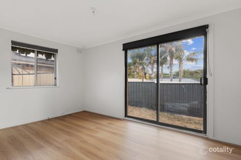 Property photo of 13 Shiraz Avenue Hackham SA 5163