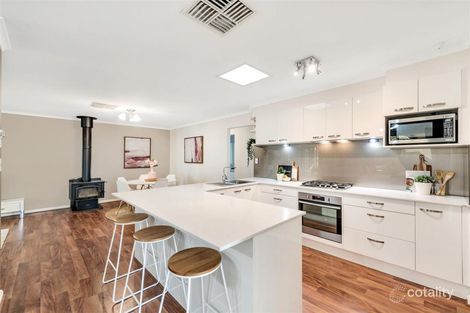 Property photo of 2 Annabelle Drive Hallett Cove SA 5158