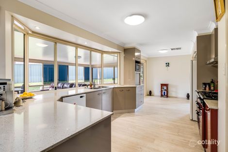 Property photo of 4 Schloss Court Westbrook QLD 4350