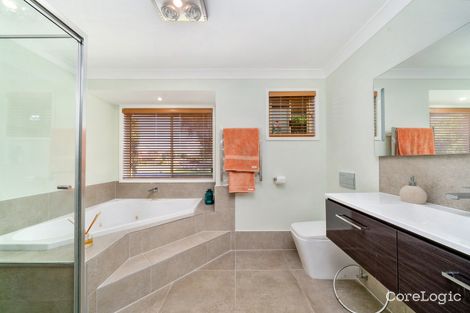Property photo of 2 Sovereign Court Kippa-Ring QLD 4021
