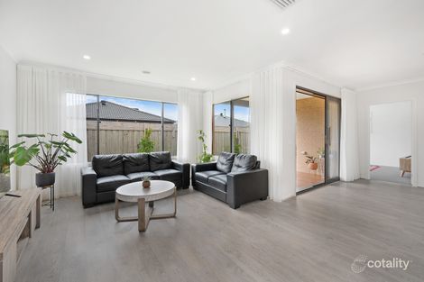Property photo of 16 Nacelle Street Mount Duneed VIC 3217