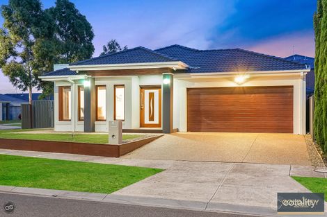 Property photo of 33 Lamington Drive Tarneit VIC 3029