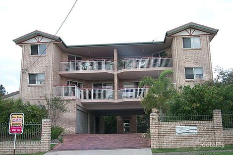 Property photo of 3/20 Swain Street Holland Park West QLD 4121