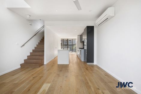 Property photo of 14 Nova Circuit Bundoora VIC 3083