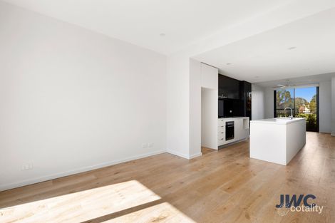 Property photo of 14 Nova Circuit Bundoora VIC 3083