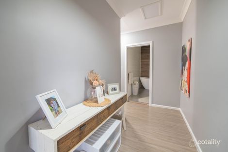 Property photo of 11 Patterson Street Forbes NSW 2871