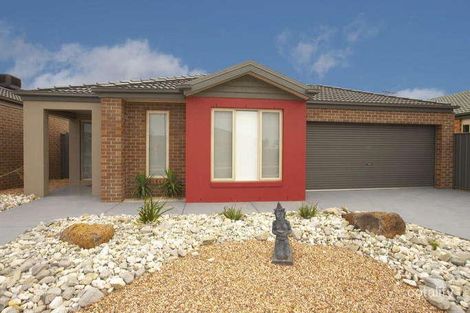10 Buffalo Cres, Manor Lakes, VIC 3024