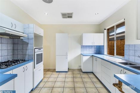 Property photo of 11 Lincoln Crescent Pooraka SA 5095