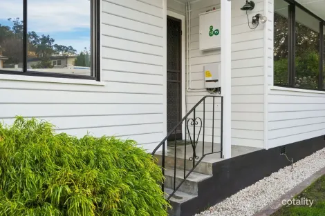 Property photo of 8 Spinifex Road Risdon Vale TAS 7016
