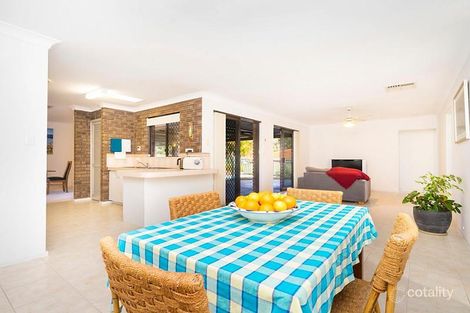 Property photo of 11 Elderslie Way Duncraig WA 6023