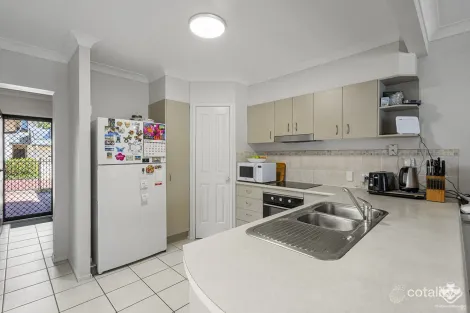 Property photo of 22/2 Springhill Drive Sippy Downs QLD 4556