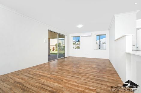 Property photo of 10 Fintown Street Utakarra WA 6530