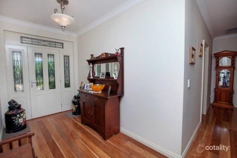 Property photo of 17 Silver Birch Heights Kangaroo Gully WA 6255