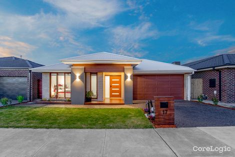 Property photo of 17 Deoro Parade Clyde North VIC 3978