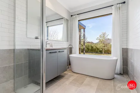 Property photo of 10 Goynes Road Epsom VIC 3551