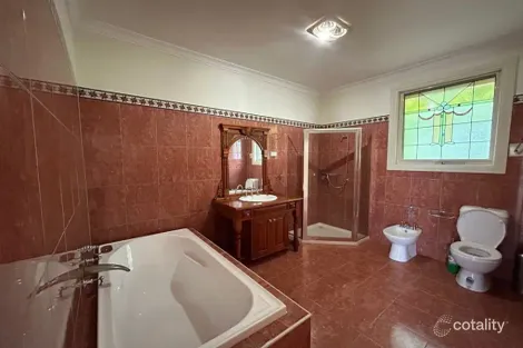 Property photo of 28A Cornwall Road Pascoe Vale VIC 3044