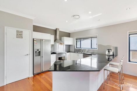 Property photo of 12 Ballah Crescent Highland Park QLD 4211