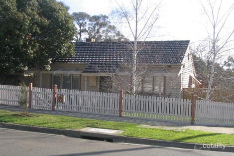 9 Montpellier Rd, Burwood, VIC 3125
