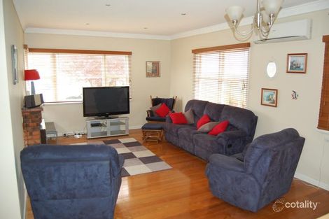 Property photo of 111 Botanic Road Warrnambool VIC 3280
