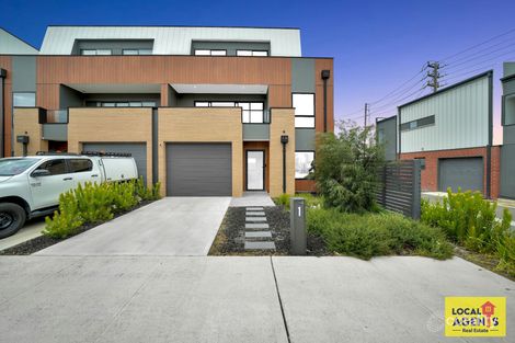 1 Light St, Altona North, VIC 3025