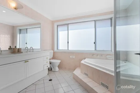 Property photo of 30 Hampton Crescent Prospect NSW 2148