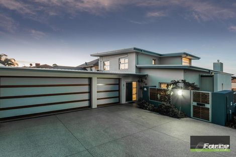 Property photo of 18 Cricklewood Way Carine WA 6020