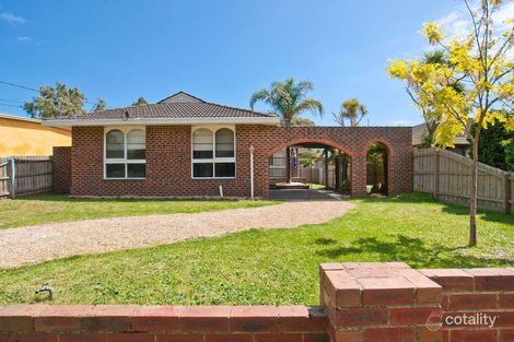 Property photo of 41 Wynden Drive Frankston VIC 3199