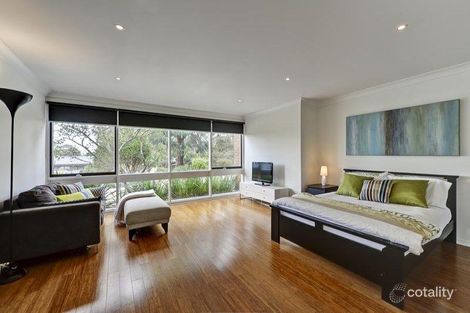 Property photo of 26 McAuley Drive Rosanna VIC 3084