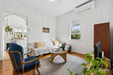 Property photo of 10 Accession Street Bardon QLD 4065
