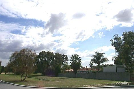 17 Blancoa Rd, Ferndale, WA 6148